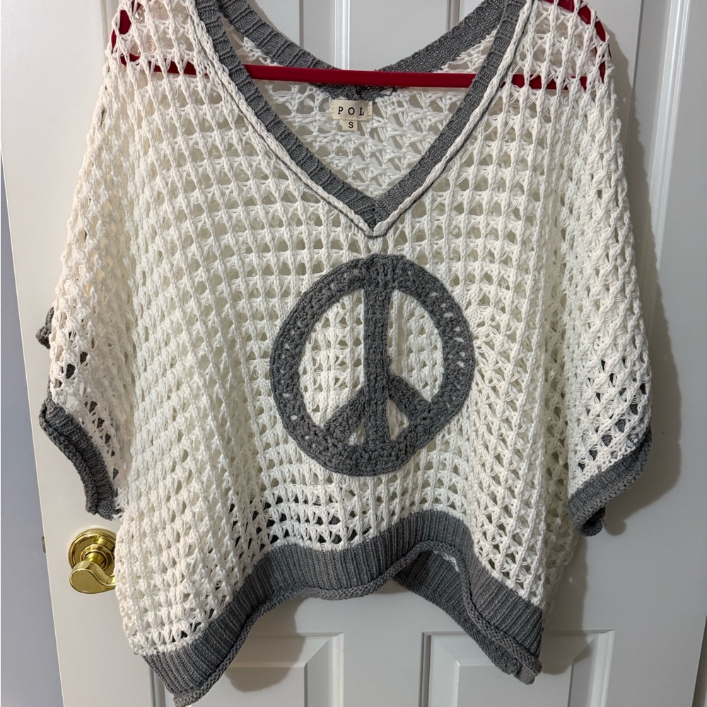 POL Boxy White and Gray Oversized Blouse